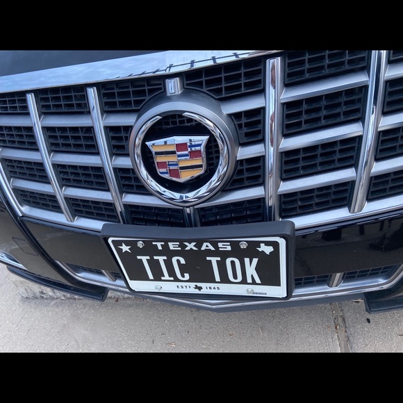 Meet your Posher - Picture 2 of 14